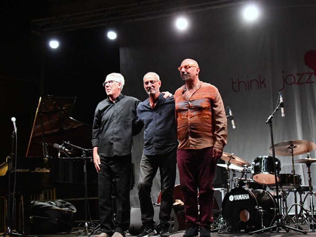 Trio Colombo Quintavalle Zirilli sul palco del festival Think Jazz nel 2023